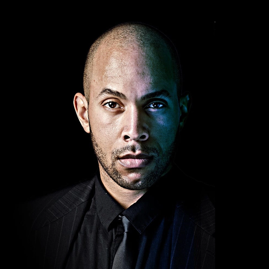 Headshot 6